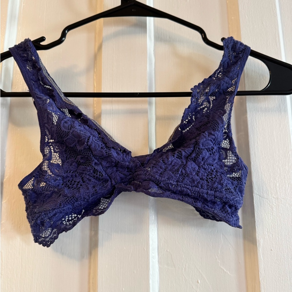 Elegant Lace Bralette in Rich Purple